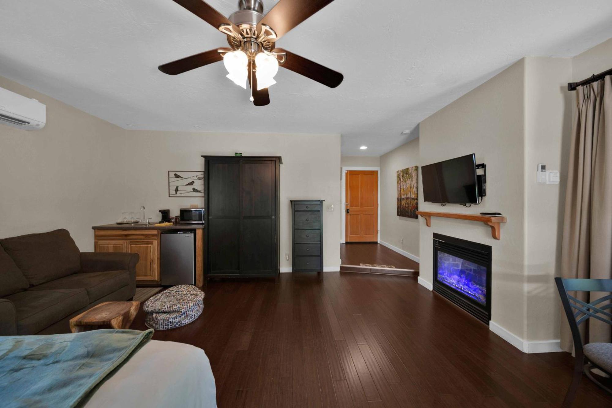 The Inn At Shasta Lake Lakehead Extérieur photo