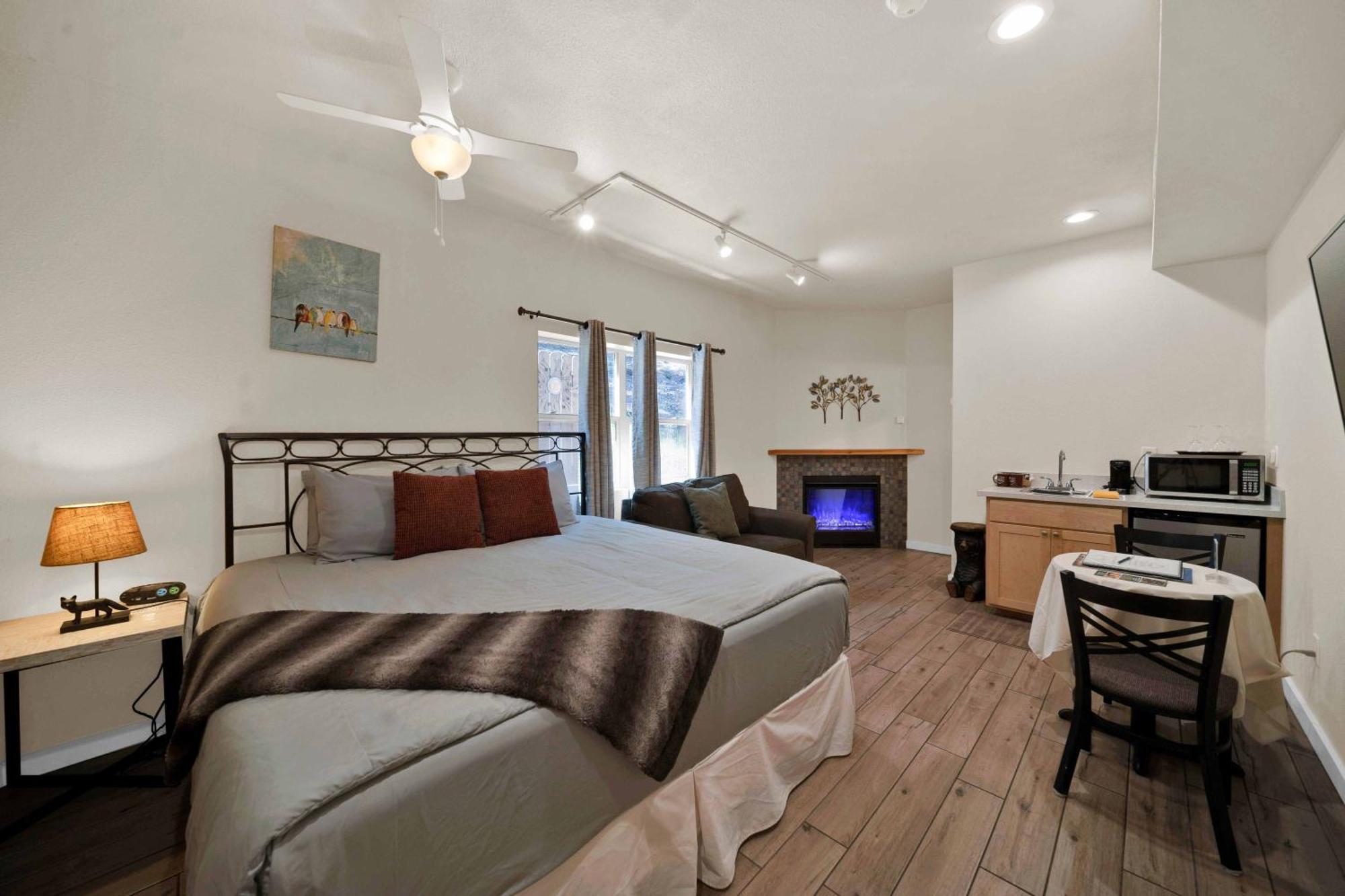 The Inn At Shasta Lake Lakehead Extérieur photo